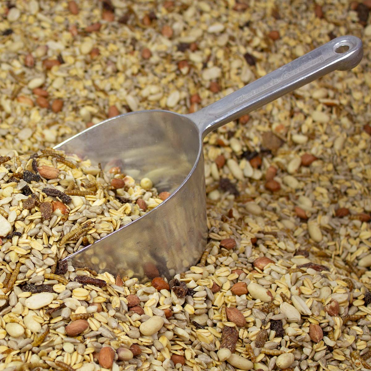 Vogelfuttermischungen & Einzelsaaten